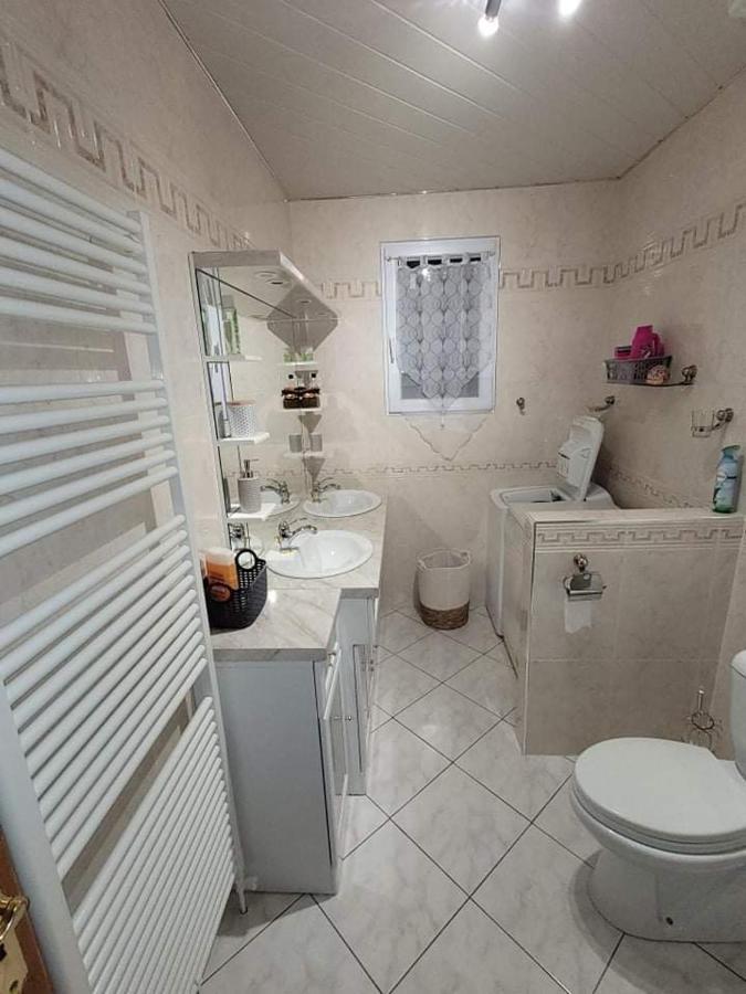 Appartement Cosy Style Industriel Bourges Luaran gambar